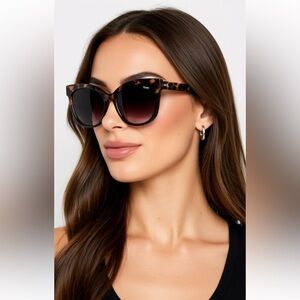 NWT Quay Australia It’s My Way 53mm Gradient Cat Eye Leopard Print Sunglasses